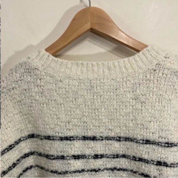 Vince Striped Wool Sweater Size Large Cream Black - Picture 6 of 9